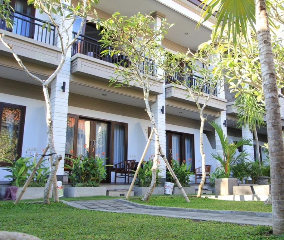 De Dukuh Wisma tamu 2*